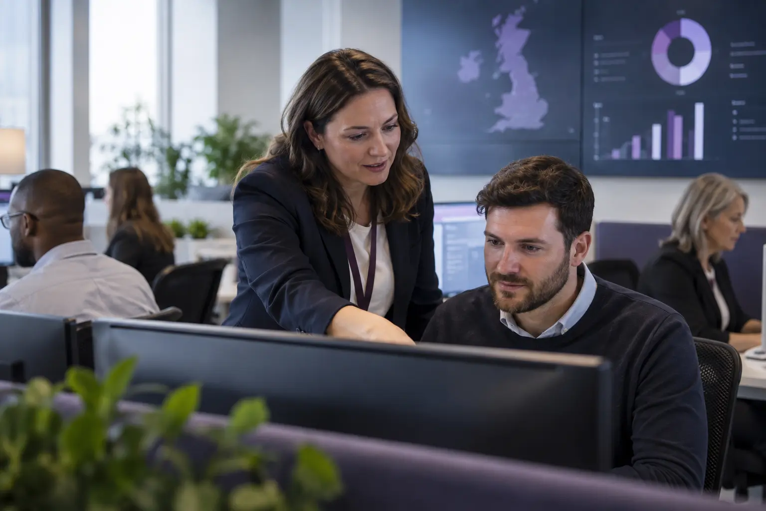 Change manager supporting financial operations staff during platform launch